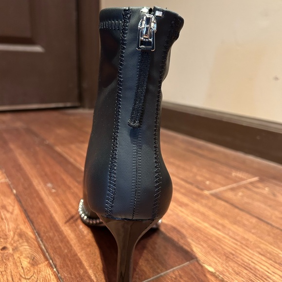 BCBGeneration Bullit booties, black, size 10 - Picture 2 of 16